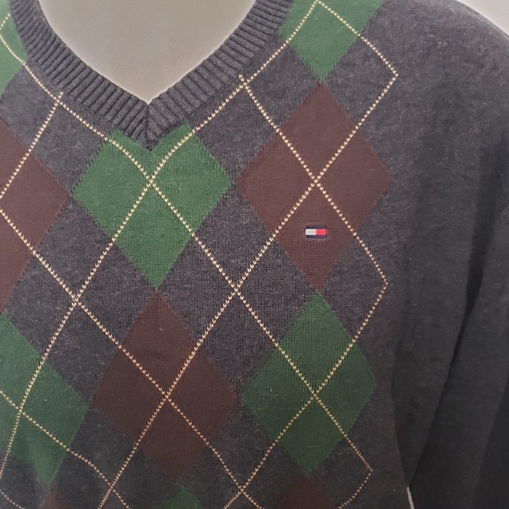 Tommy Hilfiger Y2K Men's Cabincore V-Neck Sweater‎ Gray Green Argyle Size XL - Picture 2 of 7